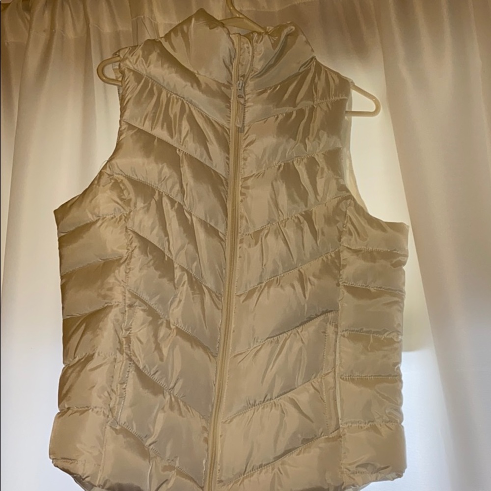 White Puffer Vest